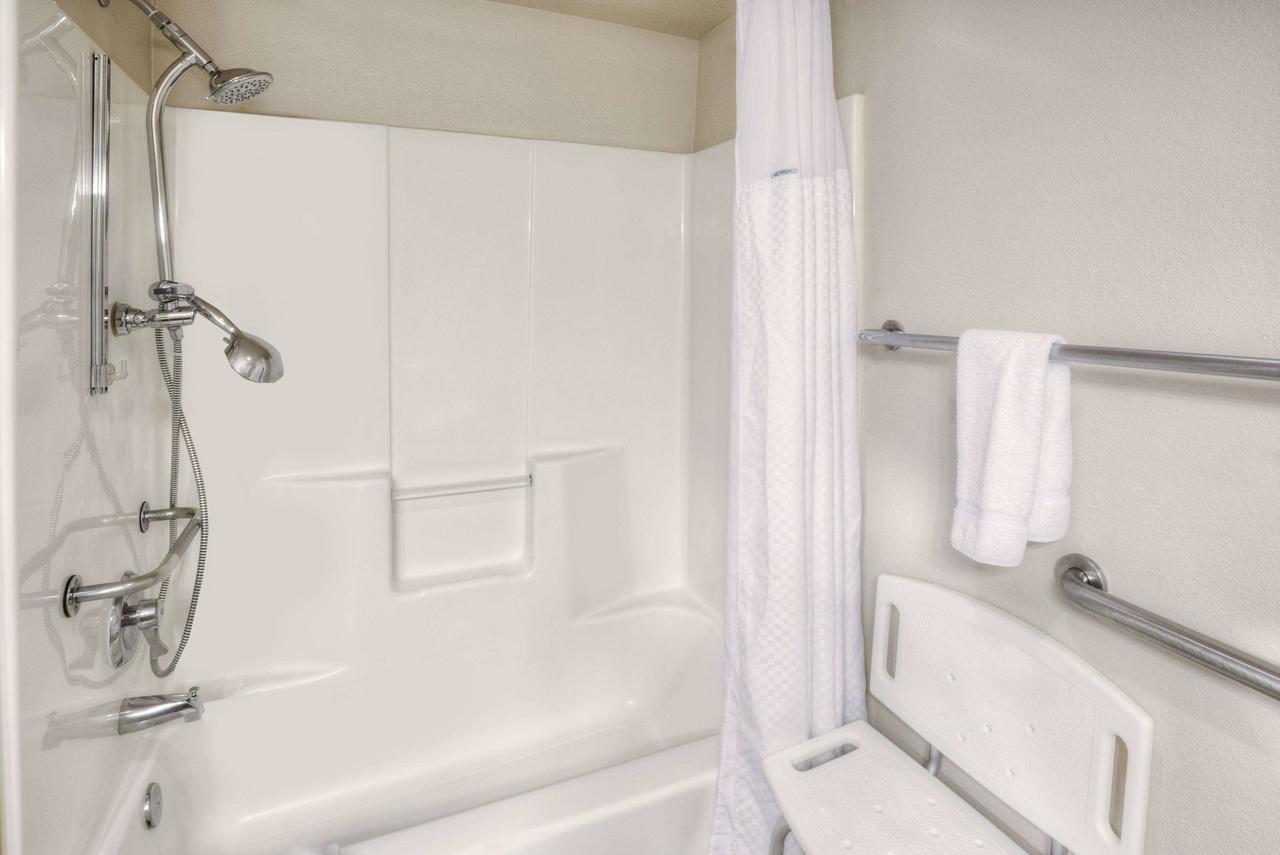 Hotel Baymont By Wyndham Tri-Cities/Kennewick Wa Exterior foto